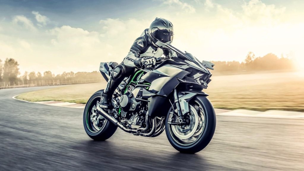 Fastest Motorcycle In The World In 2024: Highest Top Speed - TopSpeed