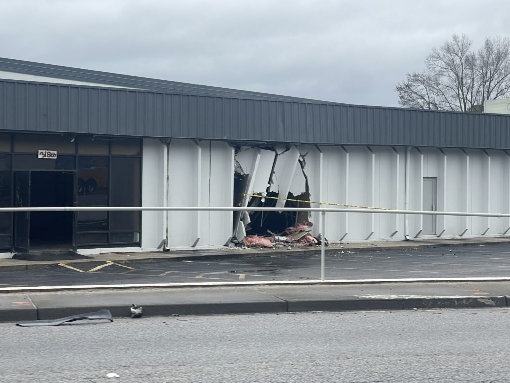 1 injured after truck crashes into side of North Charleston business - WCBD News 2