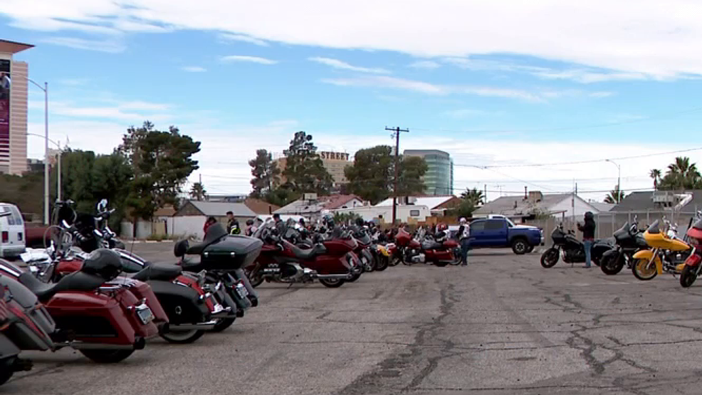 High Rollers Motorcycle Club hosts 'Poker Run' to benefit local nonprofit animal rescue - News3LV