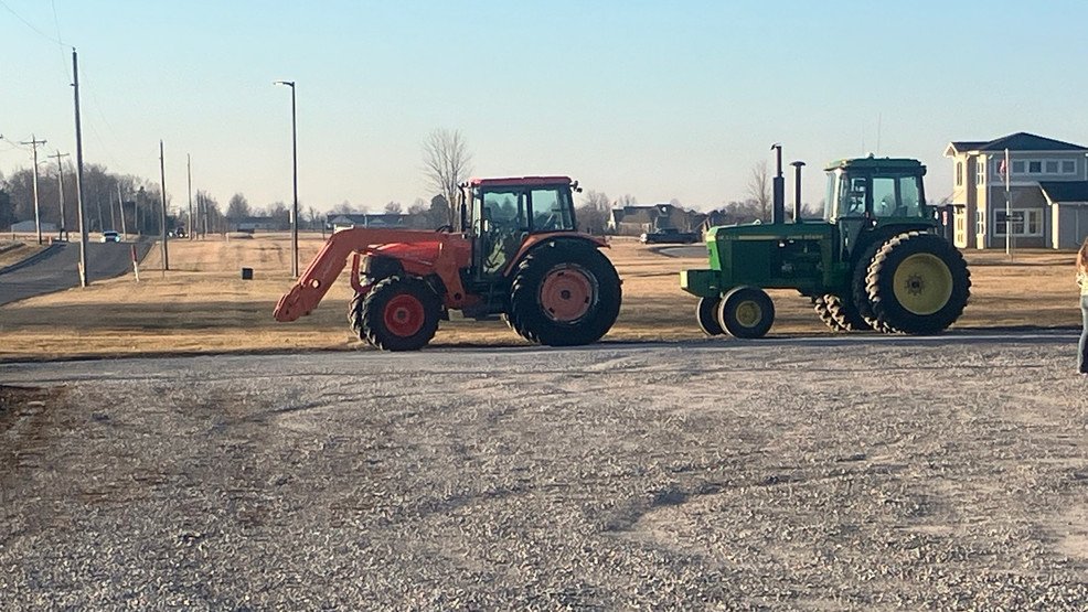 Kirksville FFA caps off eventful week with truck and tractor parade to school - ktvo.com