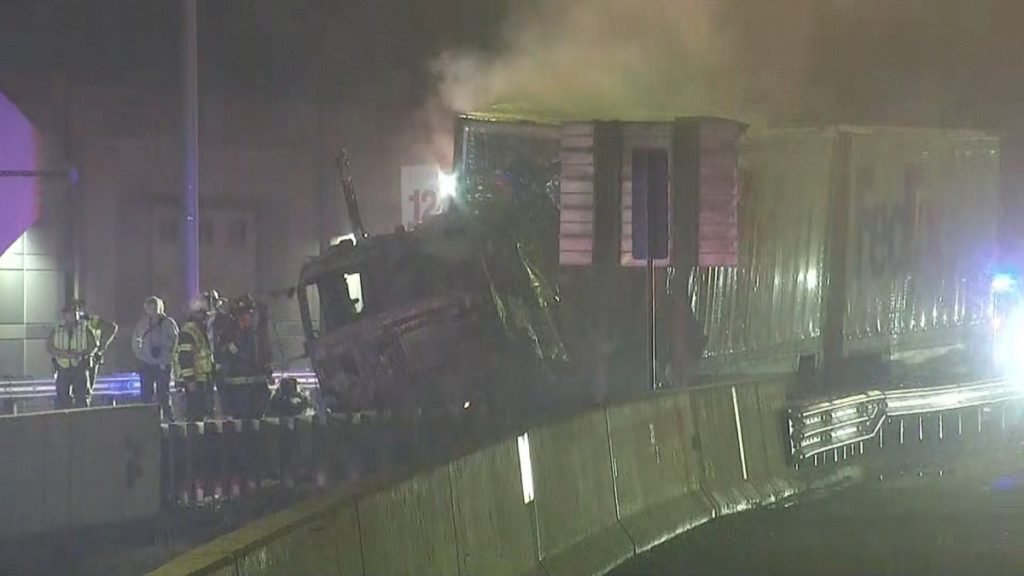Fiery FedEx truck crash closes I-294 ramp in suburbs; scene remains active - NBC Chicago