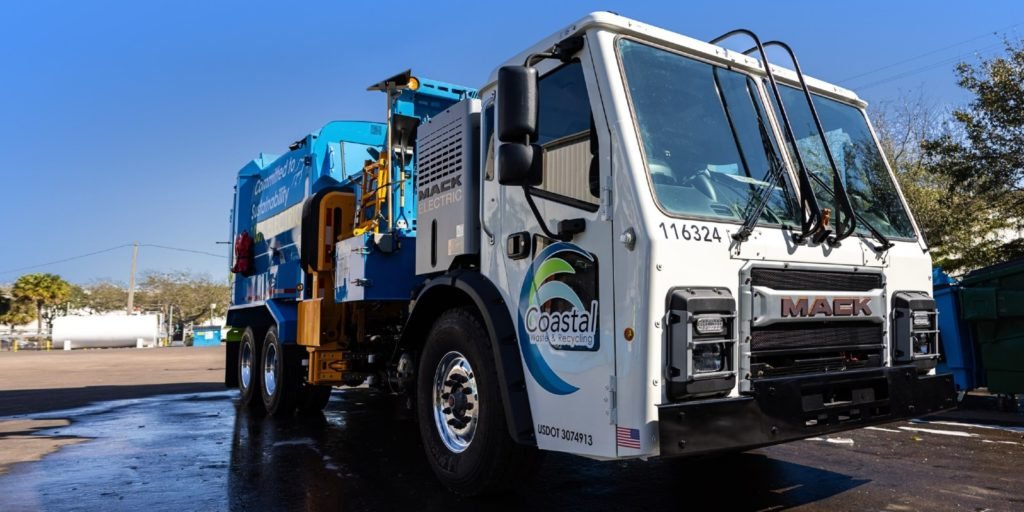 Pompano Beach add Mack electric garbage truck to fleet - Electrek