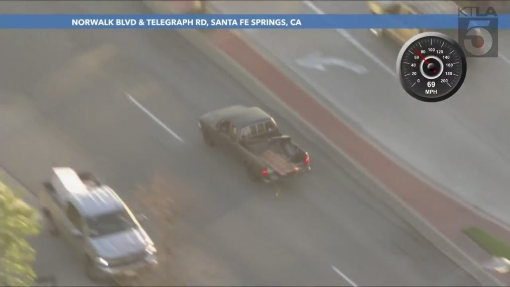 LIVE: Police pursue stolen vehicle suspect in Los Angeles County - KTLA Los Angeles