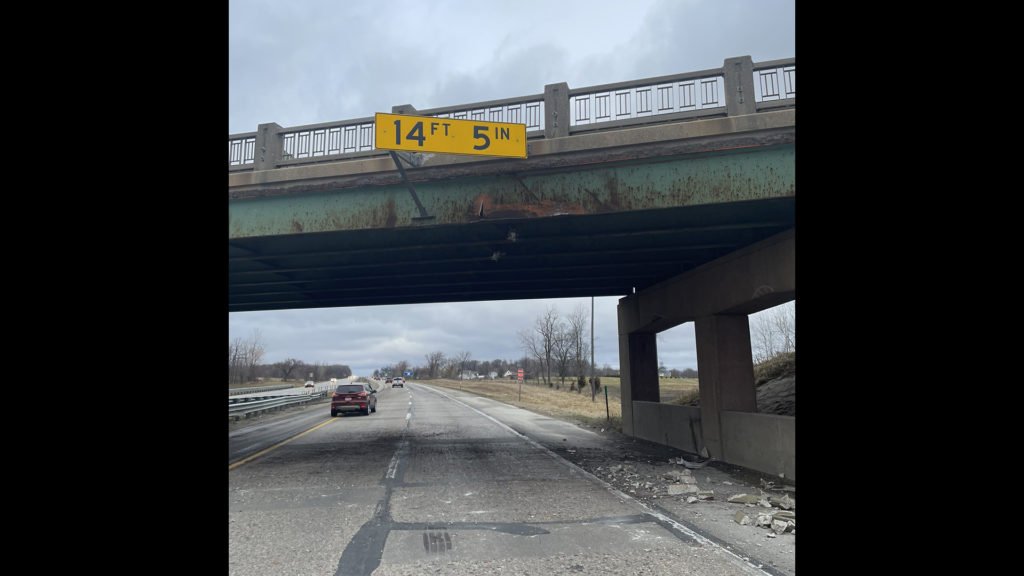 MSP: Semi hits bridge deck on US-131 near Wayland - WOODTV.com