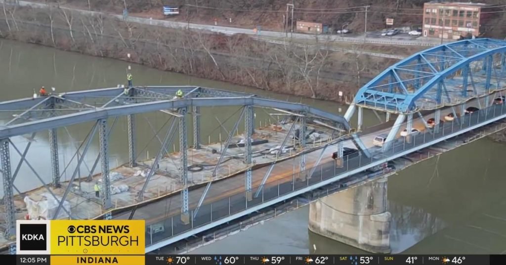 Traffic restrictions and truck detours resuming on New Kensington Bridge - CBS Pittsburgh