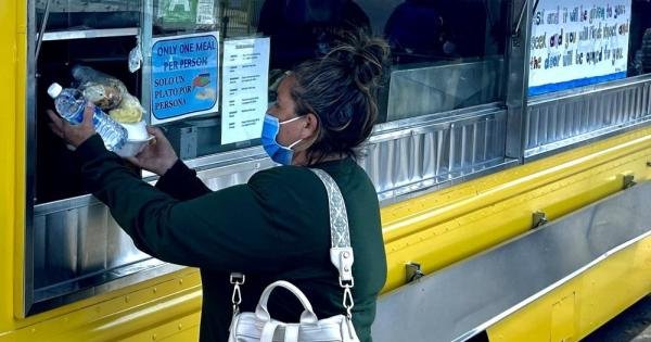In LA, Catholic-run 'Feed My Poor' food truck serves meals, hope - National Catholic Reporter
