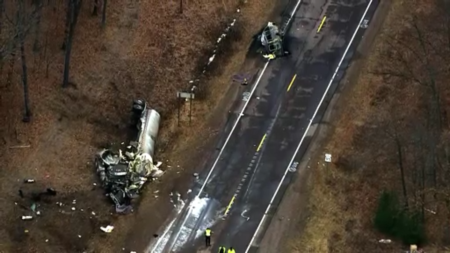 Nine dead after devastating crash involving semi-truck and van in Wisconsin - Yahoo! Voices