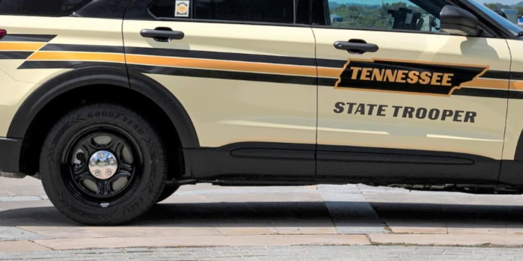 One dead after dump truck crash in Farragut, Tennessee troopers say - WVLT