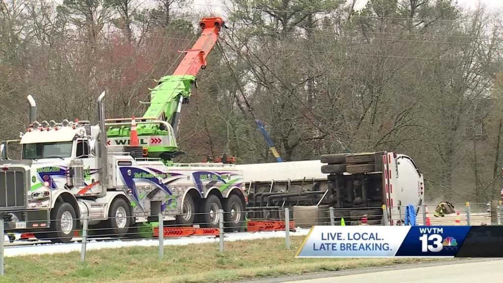 I-59 reopens after tanker truck overturns and spills after crash in Birmingham - WVTM13 Birmingham