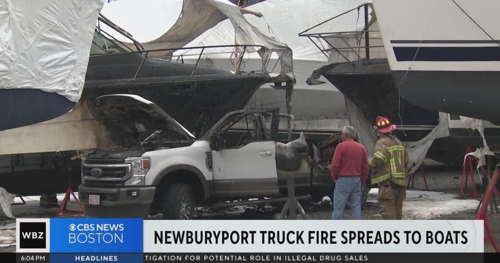 Newburyport truck fire spreads to nearby boats - CBS Boston