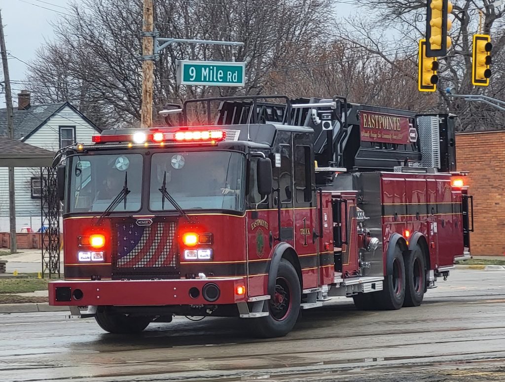 Eastpointe Fire Department gets state-of-the-art ladder truck - The Macomb Daily