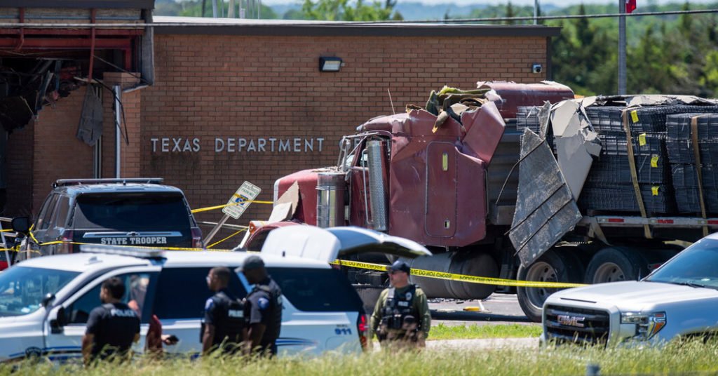 Truck Crashes Into Brenham, Texas, D.P.S. Office and Causes Injuries - The New York Times