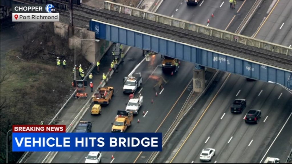 Truck hits overhead bridge on I-95 in Philadelphia's Port Richmond section causing delays; Atlantic City Rail Line suspended - WPVI-TV