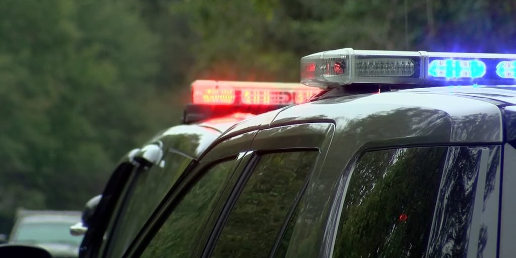 Man dead after falling 30 feet in Salem motorcycle crash - Fox 12 Oregon