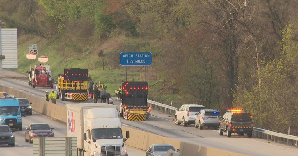 Box truck driver fell asleep at the wheel before killing 3 Pennsylvania construction workers - CBS Pittsburgh