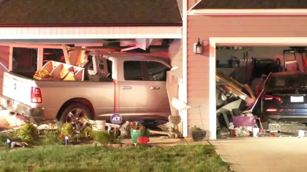 Truck slams into Fayetteville home, people inside displaced - WTVD-TV