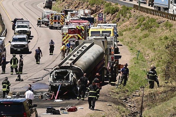 Vehicle crash into tanker truck kills 1 | Arkansas Democrat Gazette - Arkansas Online