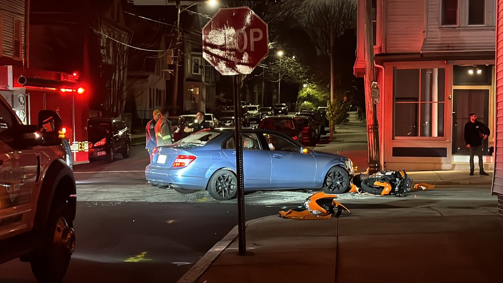 Police respond to motorcycle accident in Providence - Turn to 10