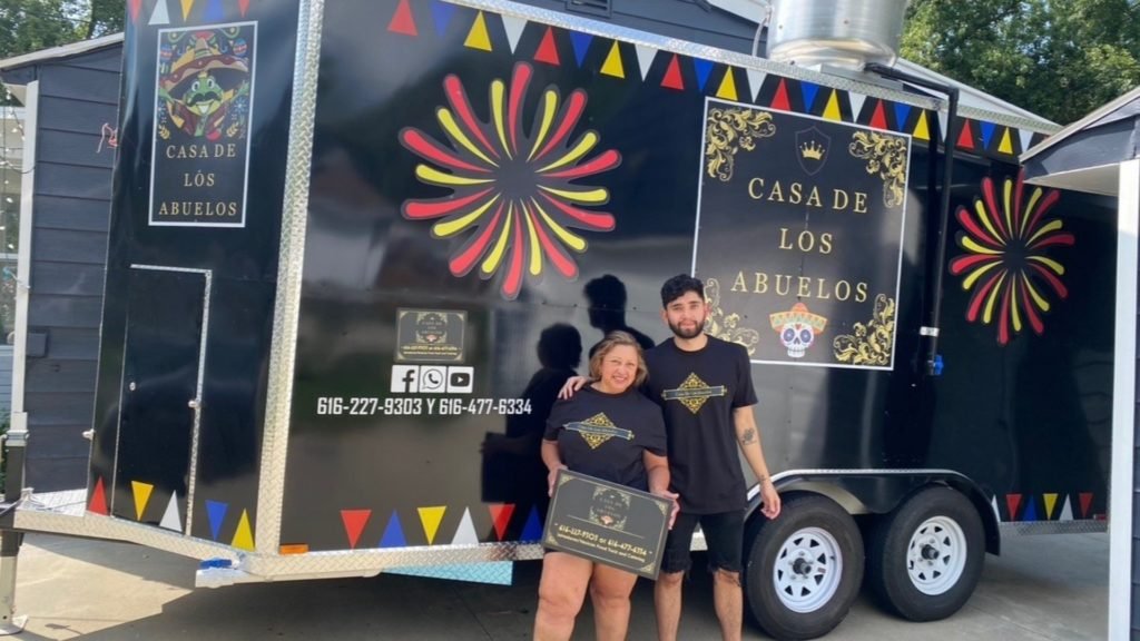 Food Truck Friday returns to GR, featuring new truck with El Salvador roots - WOODTV.com