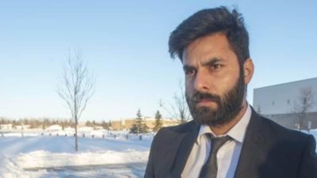 Canada: Indian-Origin Truck Driver Who Caused Bus Crash That Killed 16 Hockey Players Ordered To Be Deporte - News18