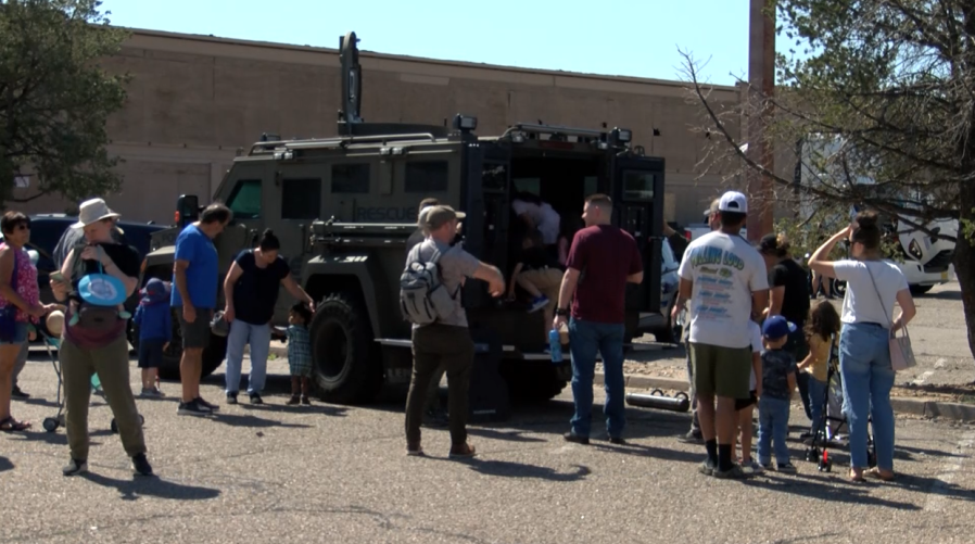 Kids learn about city vehicles at 3rd annual Touch A Truck event in Albuquerque - Yahoo Life