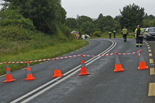 Mother and young daughter killed as car and truck collide in Mayo - Irish Independent